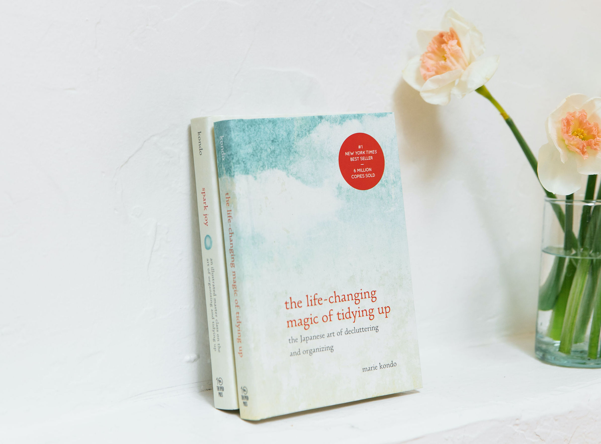 Home Detox, or the Magic of Tidying Up: The Marie Kondo Method - Colibry
