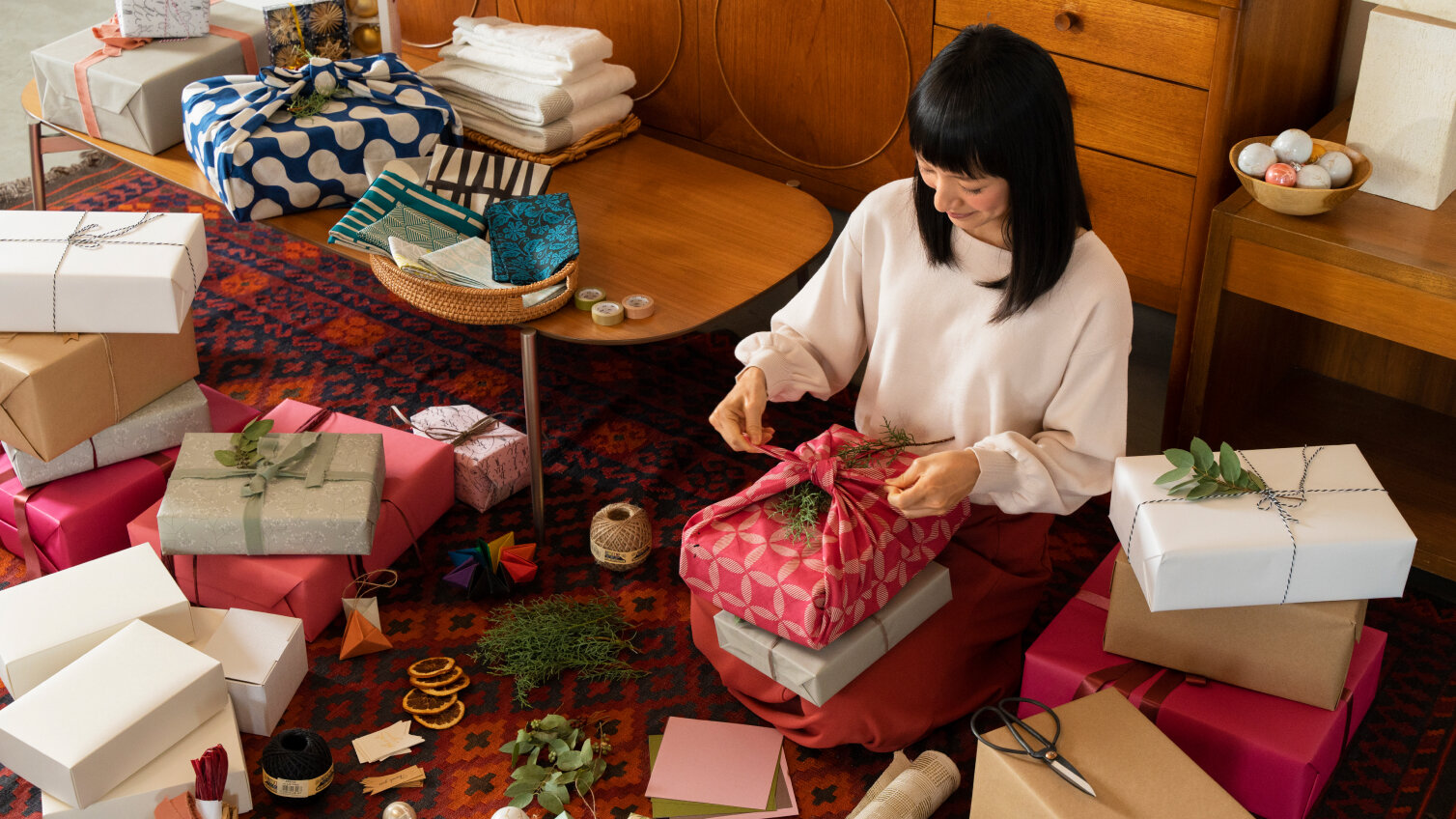 Home Page – KonMari | The Official Website of Marie Kondo